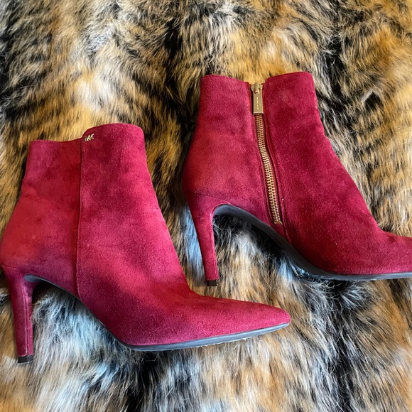 Michael Michael Kors cranberry suede booties - Picture 2 of 4